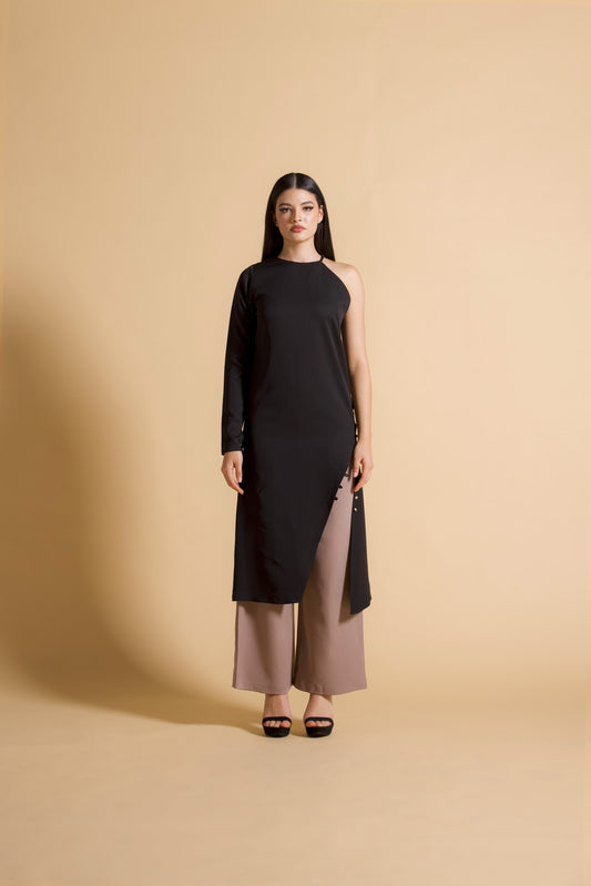 Single Sleeve Slit Silhouette